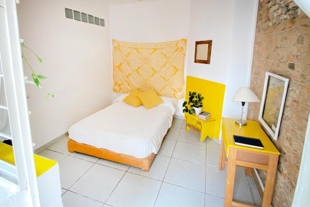 Casa Canario Hostel غوادالاجارا المظهر الخارجي الصورة