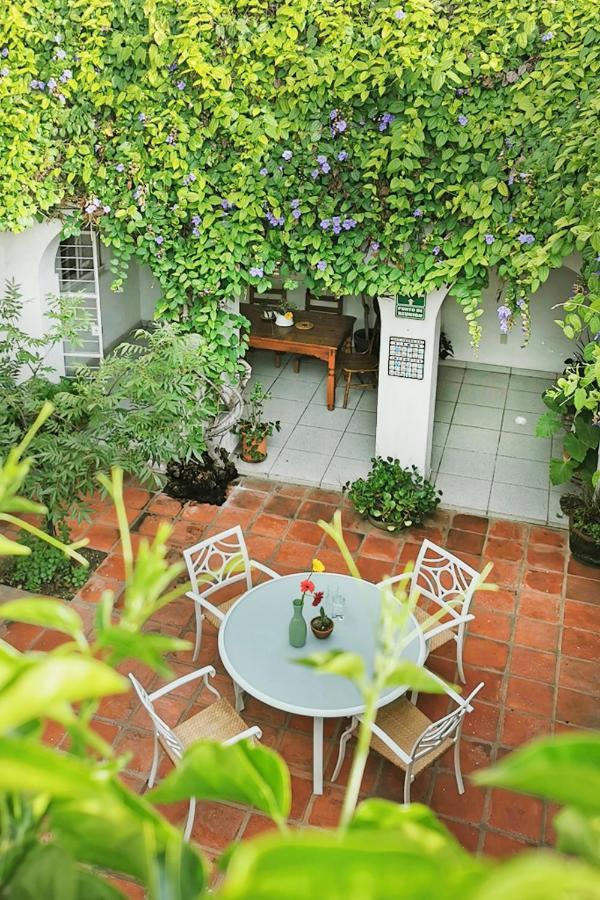 Casa Canario Hostel غوادالاجارا المظهر الخارجي الصورة