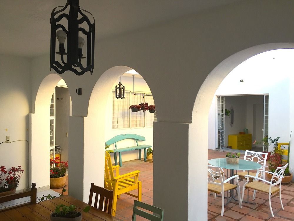 Casa Canario Hostel غوادالاجارا المظهر الخارجي الصورة