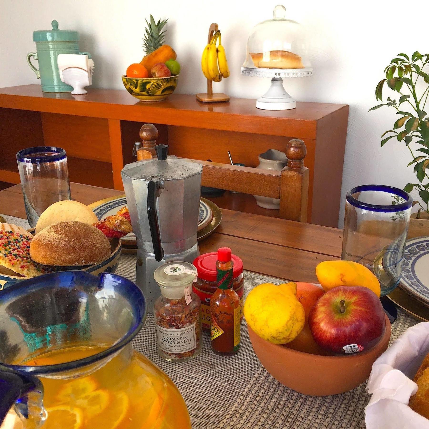 Casa Canario Hostel غوادالاجارا المظهر الخارجي الصورة